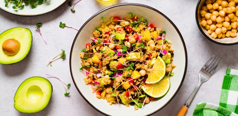 Salada de Frango com Quinoa