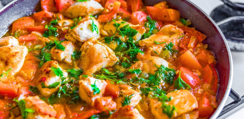 Frango com Tomate e Manjericão